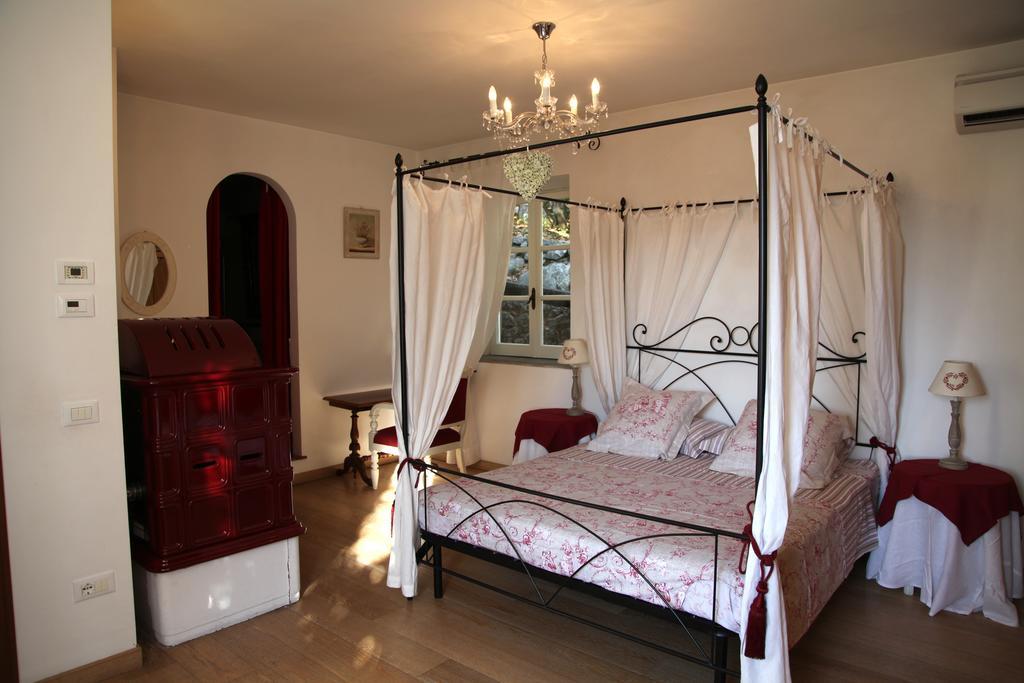 B&B H.M. Sonnino Екстер'єр фото